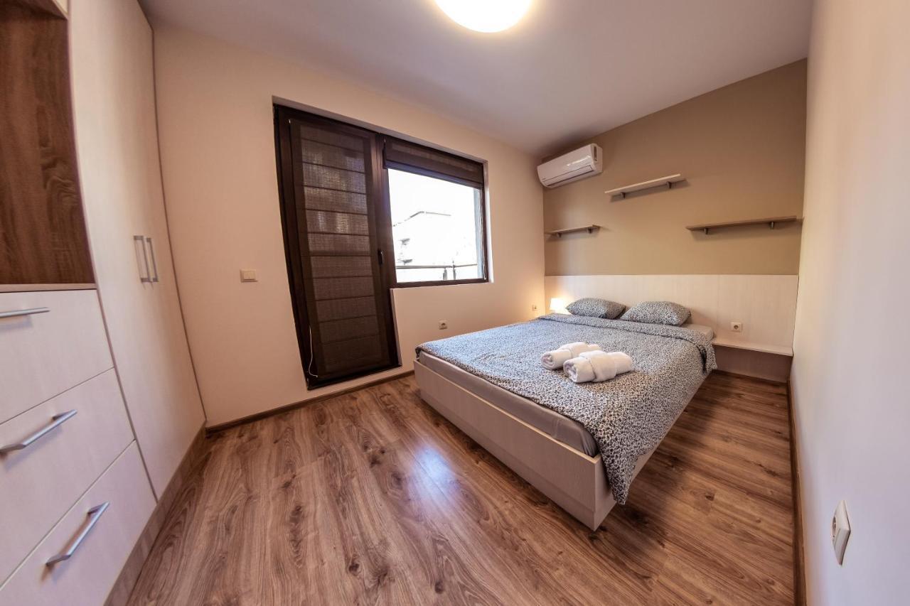 Bright 1Bdr Apartment With A Balcony Sofia Exterior photo